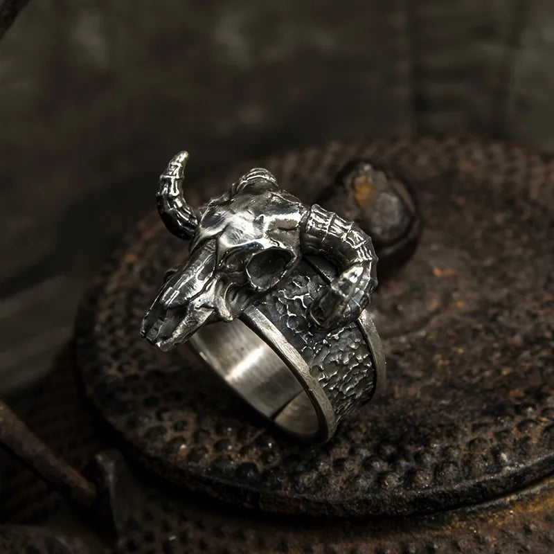 Anillo de cráneo de cabra reajustable