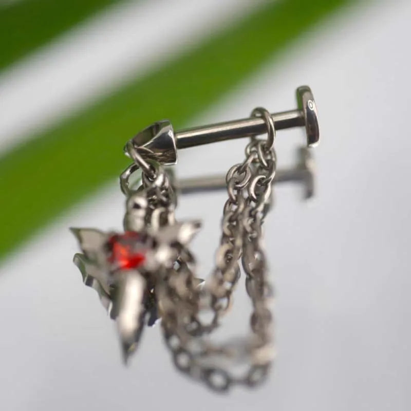 Pendiente Piercing de cadena de ala de circón rojo