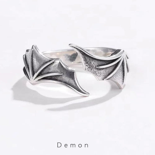 Anillo alas de demonio