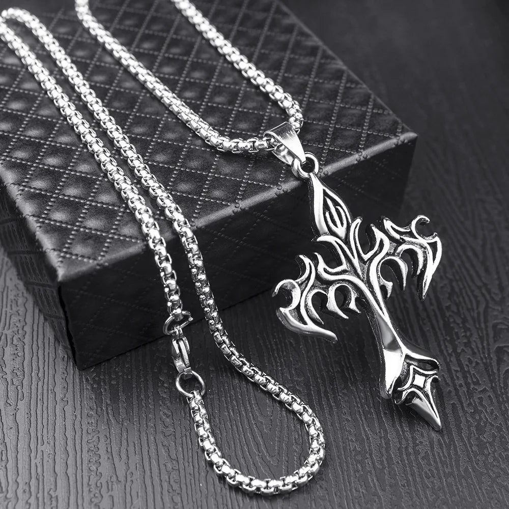 Collar de cruz de vampiro